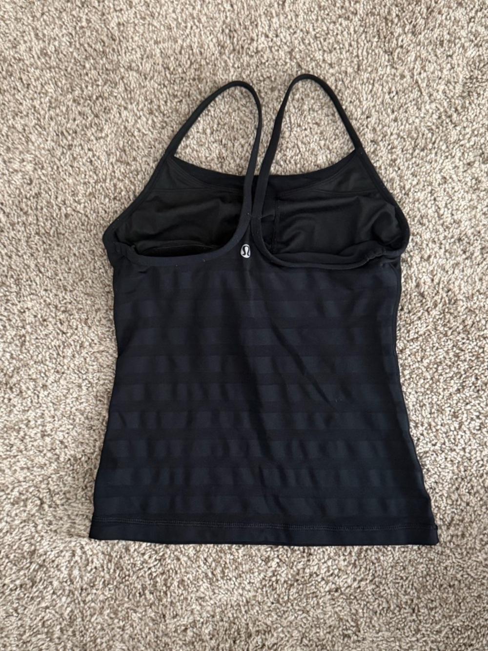 lululemon Power Y Tank Black Mesh Striped Size 2 build-in bra Rare VTG - Picture 4 of 5